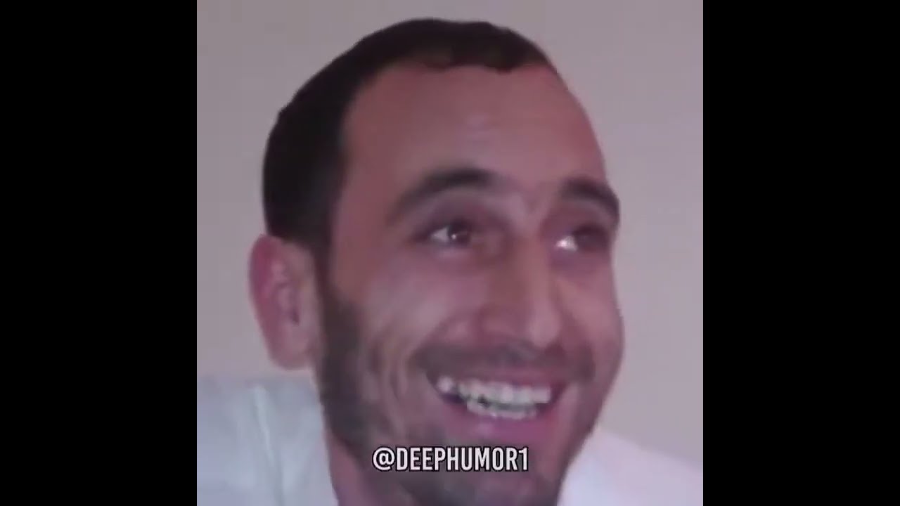 Adam anana avradına küfür ediyor lan