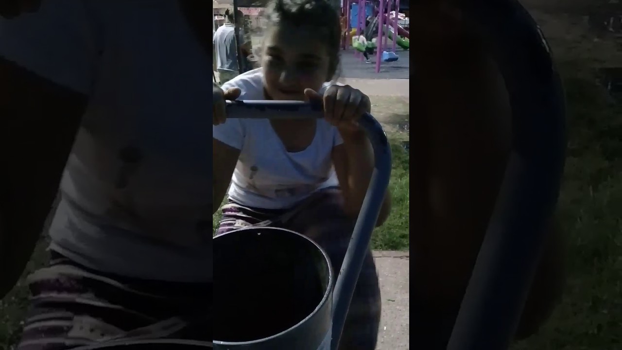 adanada azan kadın