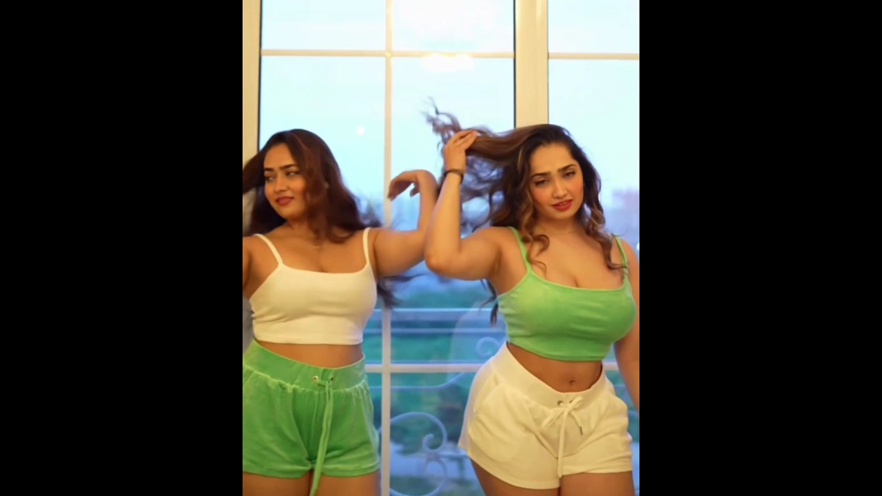 ⚡🍑Aditi Mistry and Divya Mistry hot dance 👅 🔥@AditiMistry2607 @DivyaMistry0409