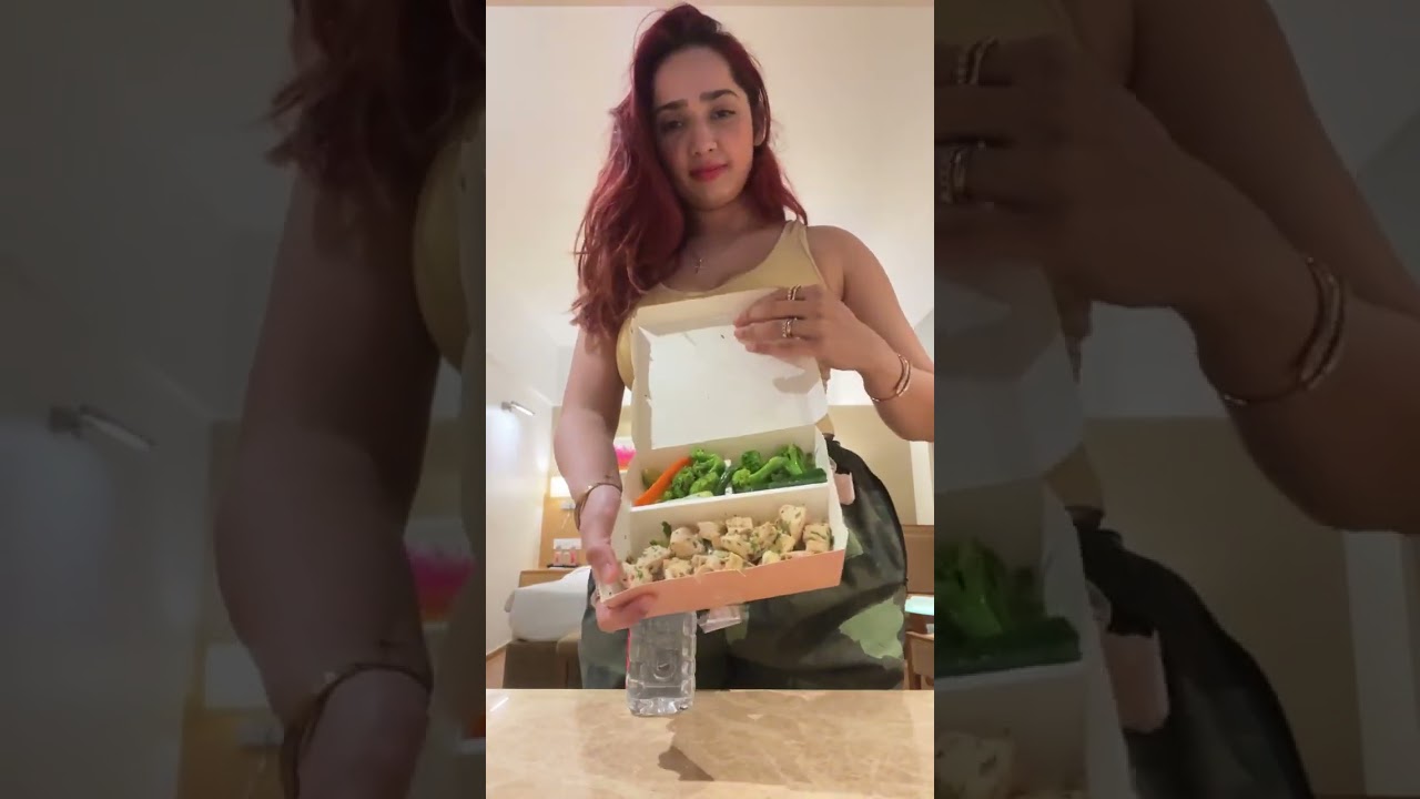 Aditi Mistry Instagram Live