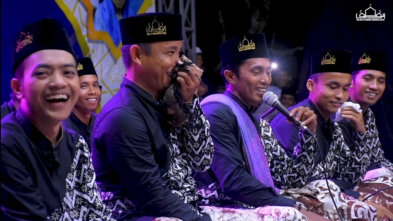 Adu syair kocak mat tumbuk dan busiri buat Fani tak bisa tahan tawa at taufiq terbaru 2020
