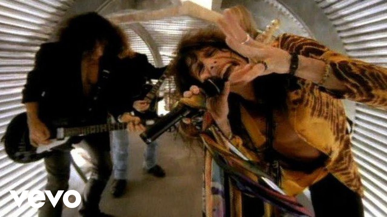 Aerosmith - Amazing (Official Music Video)