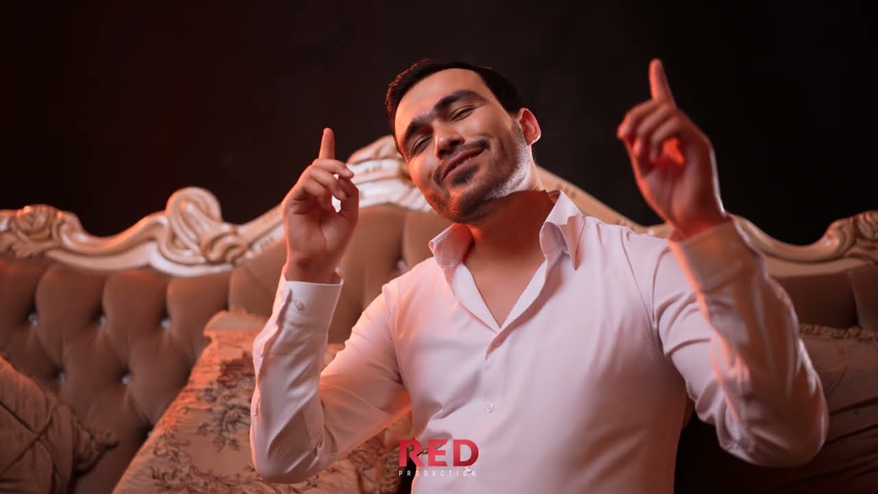 Agamyrat Sahatow -Wagt durar yuregimde (offical clip)