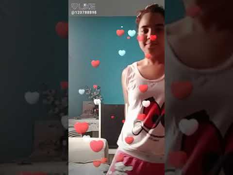 Agatha dançando !!!!