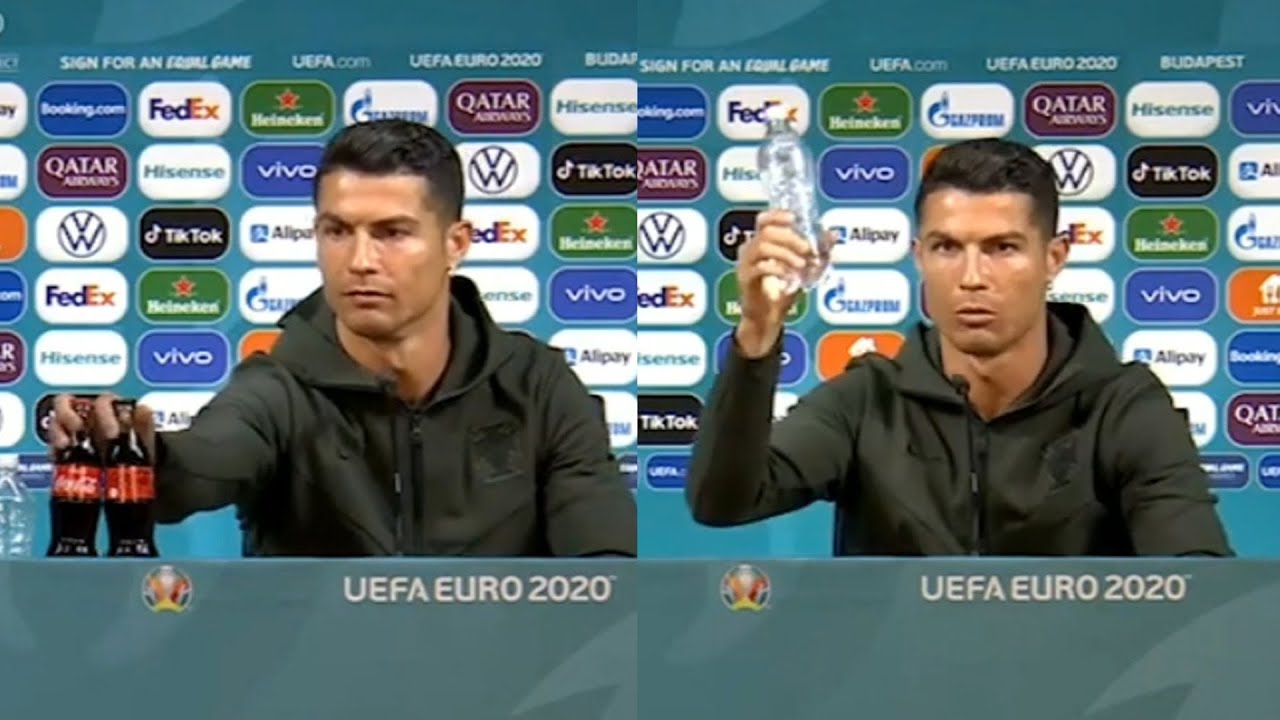 AGUA: Cristiano Ronaldo y su gesto con unas Coca Cola en conferencia de prensa