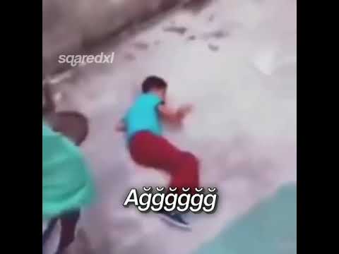 Ahmet ne gülüyon lan oç