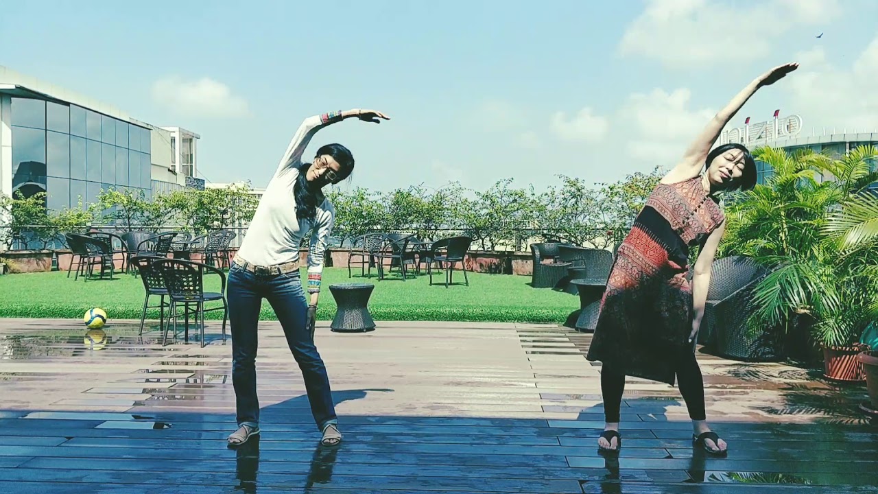 Ai kano & Yuki from cactus communications performing 3 min workout session