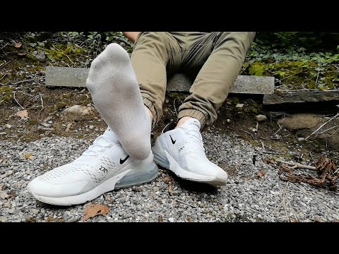 AIR MAX 270 with SMELLY Nike SOCKS Outdoor