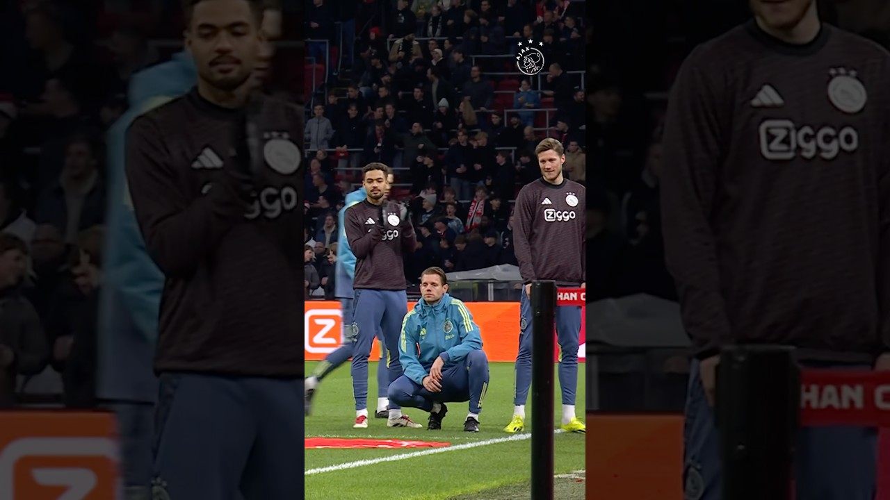 Ajax squad impressed with 11yo who does 2424 kick-ups in the stadium 😍
