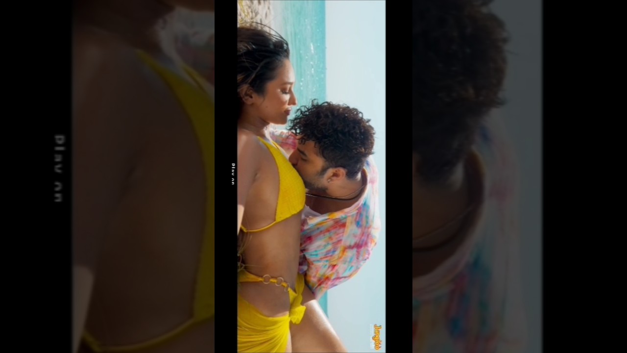 Akanksha Sharma hot bikini part 1 #akankshasharma #kayadulohar #hotsong #bikini #bollywood #kissing