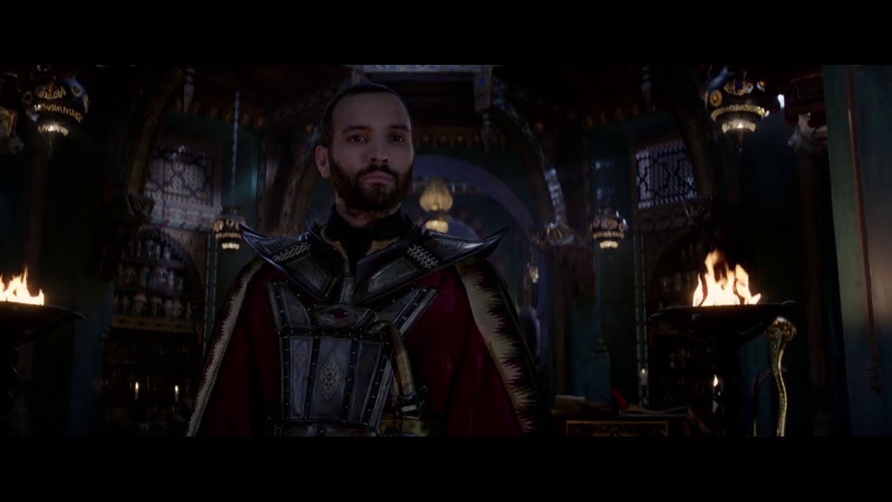 Aladdin(2019)-Aladdin Breaking in to palace while Jafar watching