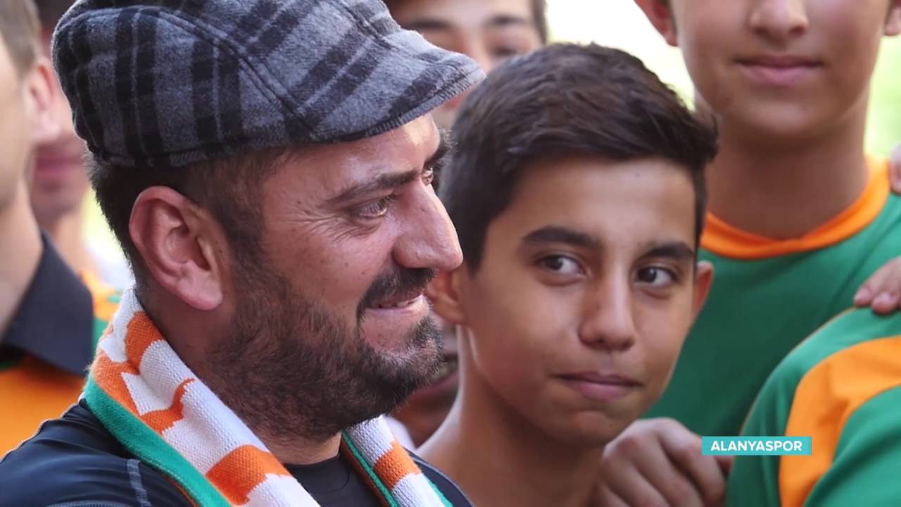 Alanyaspor Şimşekler Taraftar Grubu Başkanı Fatih Aslan Röportajı (40. Bölüm Alanyaspor)