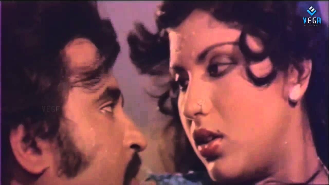 Alavudinum Arbhutha Vilakkum Movie - Rajinikanth & Sripriya Romantic Scene