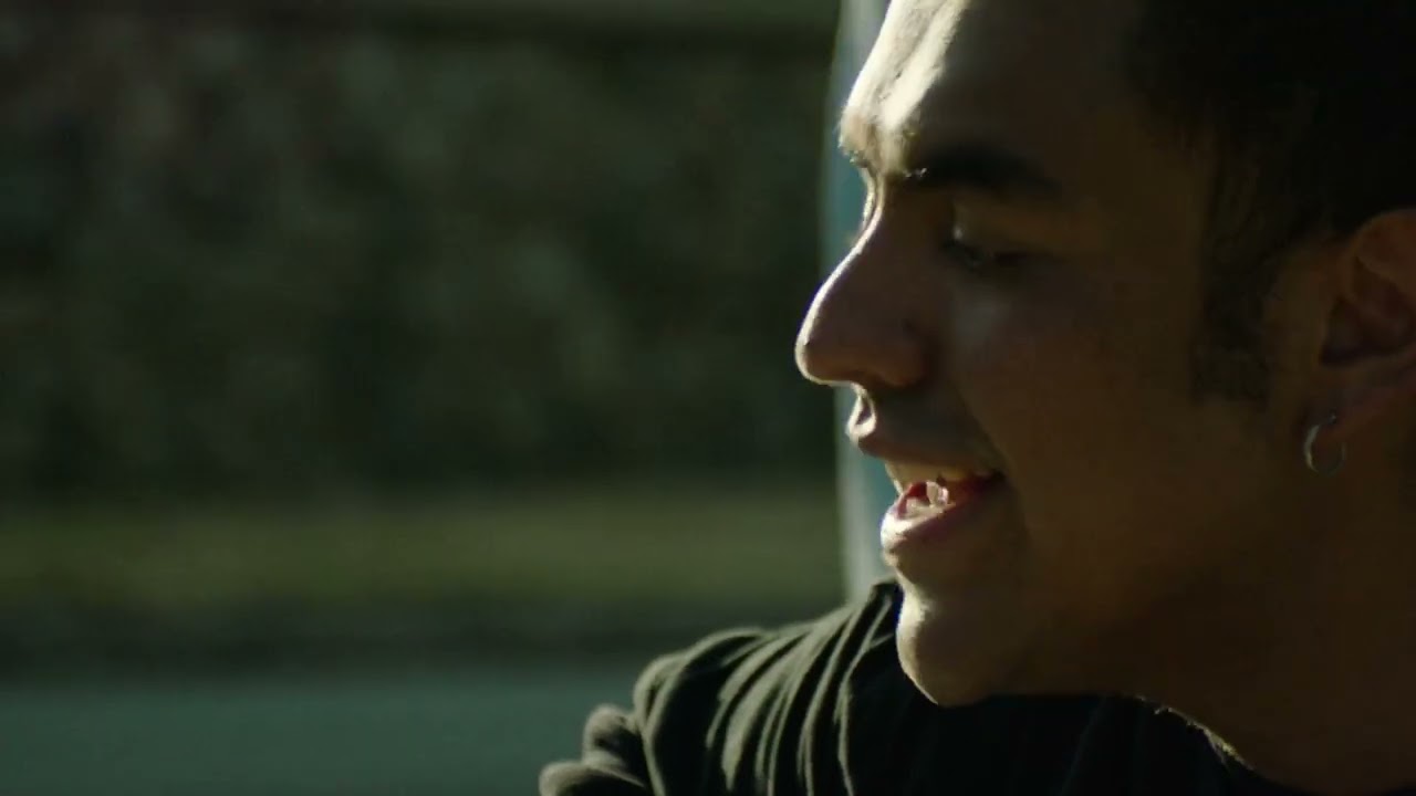 Alejandro Aranda – Fading Away (Official Music Video)