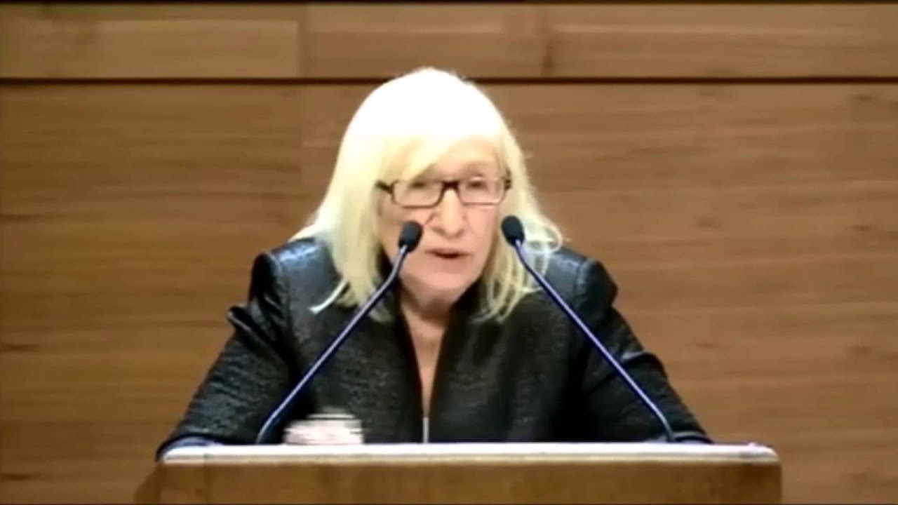 Alev Alatlı: Her yasal olan hak helal değildir. Mühim olan helalleşmektir.