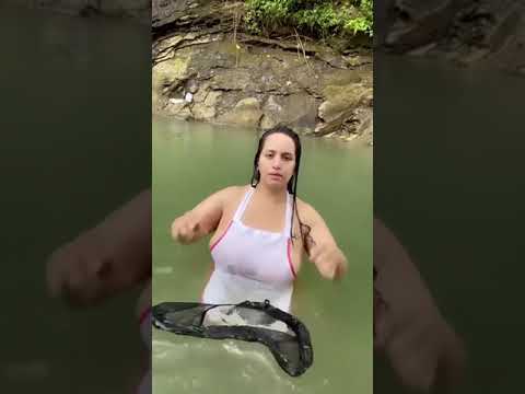 Alexandra Ayala vlog at river side 🔞 Diana parraga at river, river side vlog video, Andrea granda