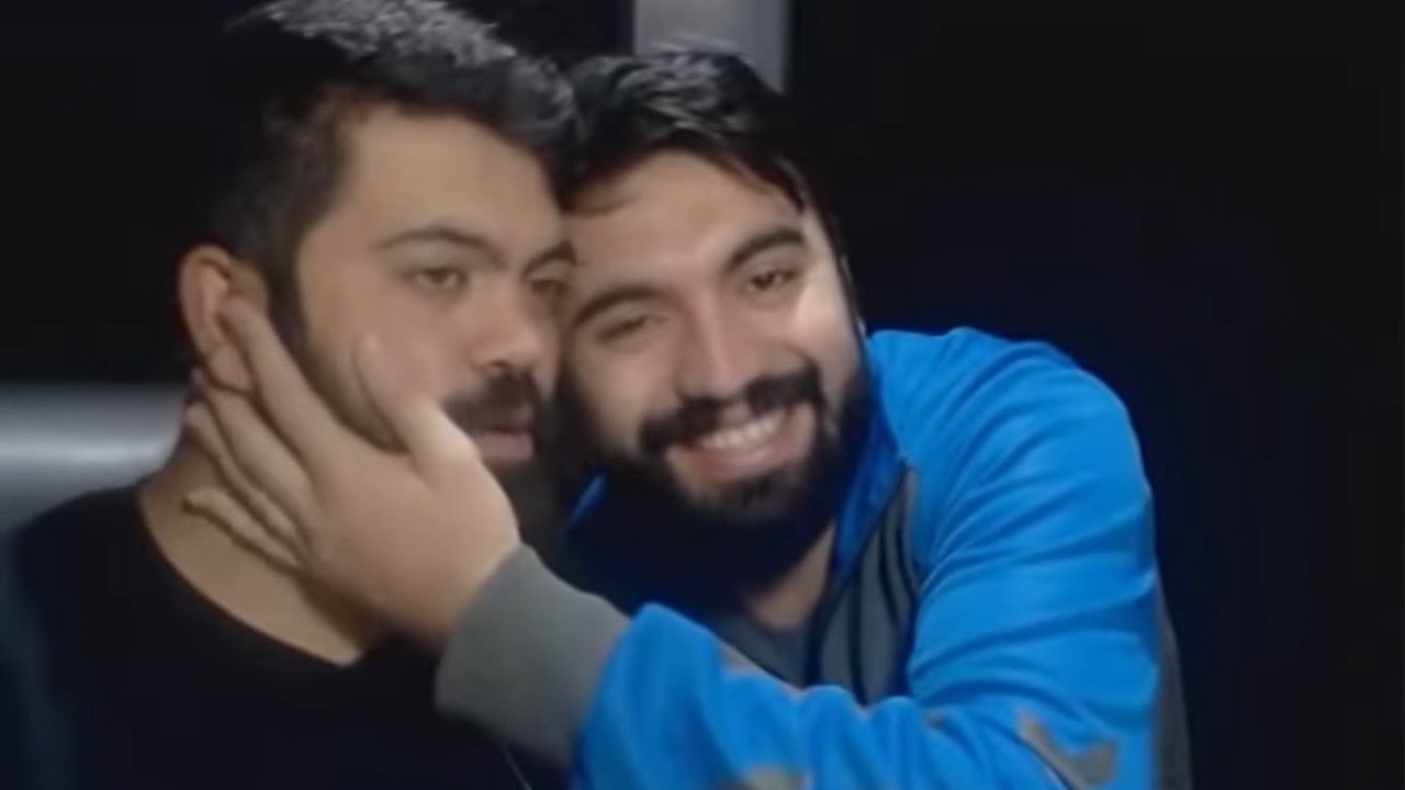 Ali Deniz Şenpotuk - Yorgun Demokrat Edit