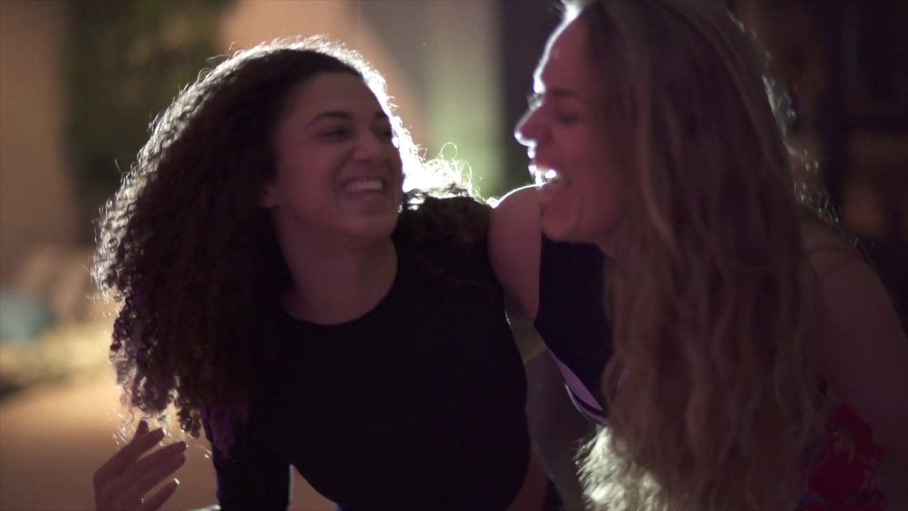 Aline Cleto & Brigitte Wittmer - Sharing Moments / Compartilhando Momentos