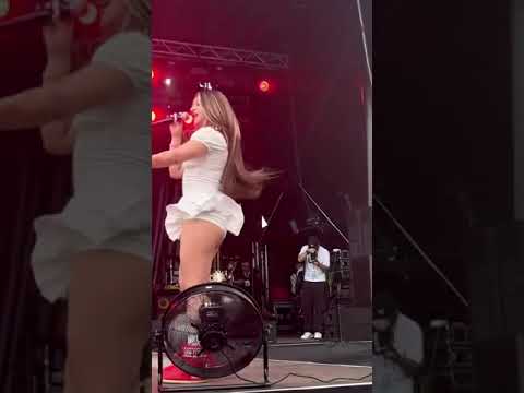 alizade twerk konser upskirt etek altı etekaltı
