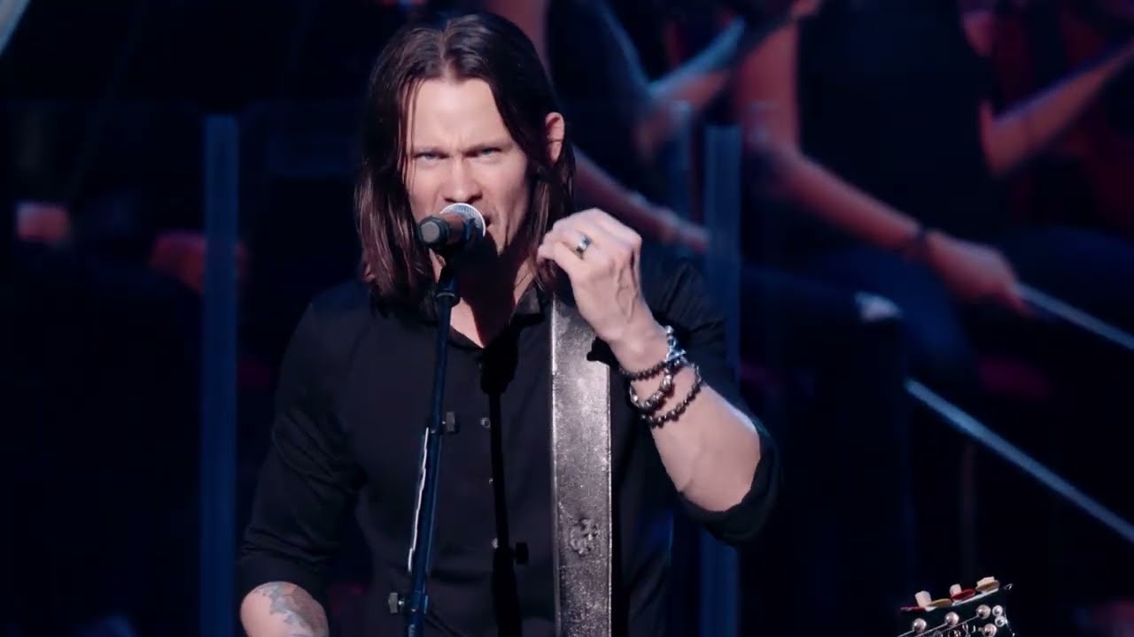 Alter Bridge - Blackbird (feat. The Parallax Orchestra) (Live At The Royal Albert Hall) [2018]