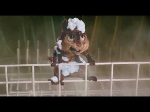 alvin ve sincaplar bulaşık makinesi sahnesi