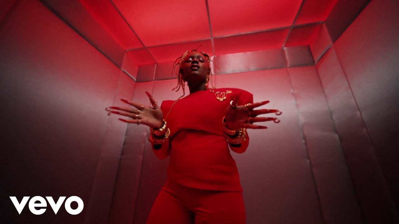 Amaarae - SAD GIRLZ LUV MONEY (Remix) ft. Kali Uchis, Moliy