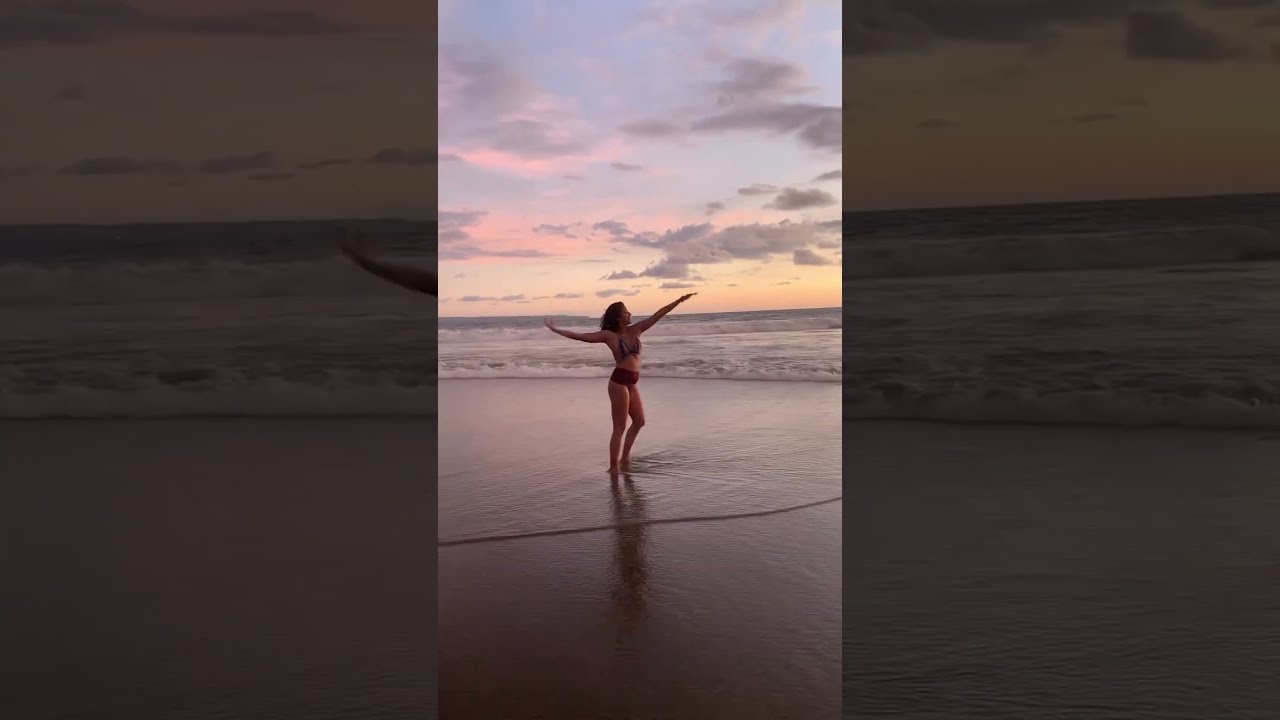amala paul nipple slip while enjoying at beach