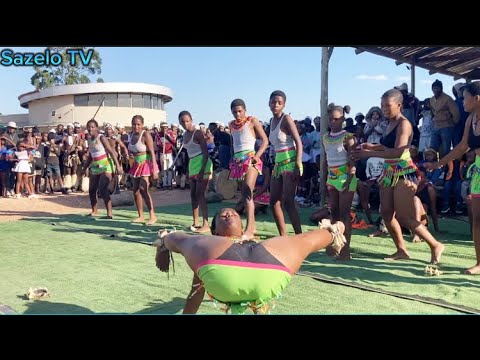 Amaphikankani girls dance