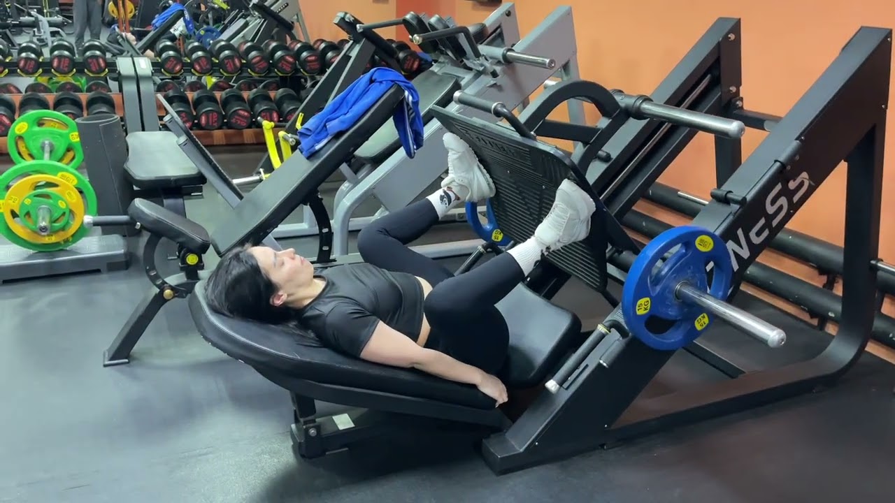 Amazingly hard leg and glute workout