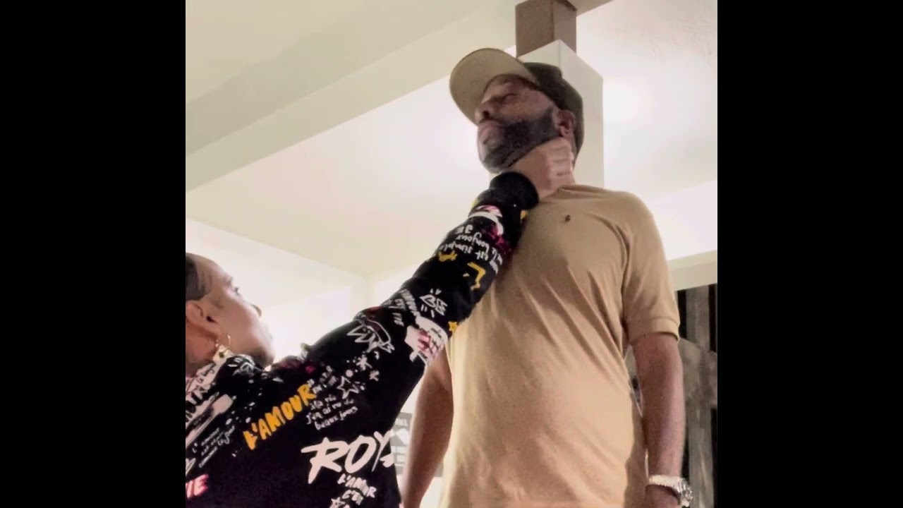 Amazon Woman (Throatlift) (Choked Out) (Woman Chokes Man)