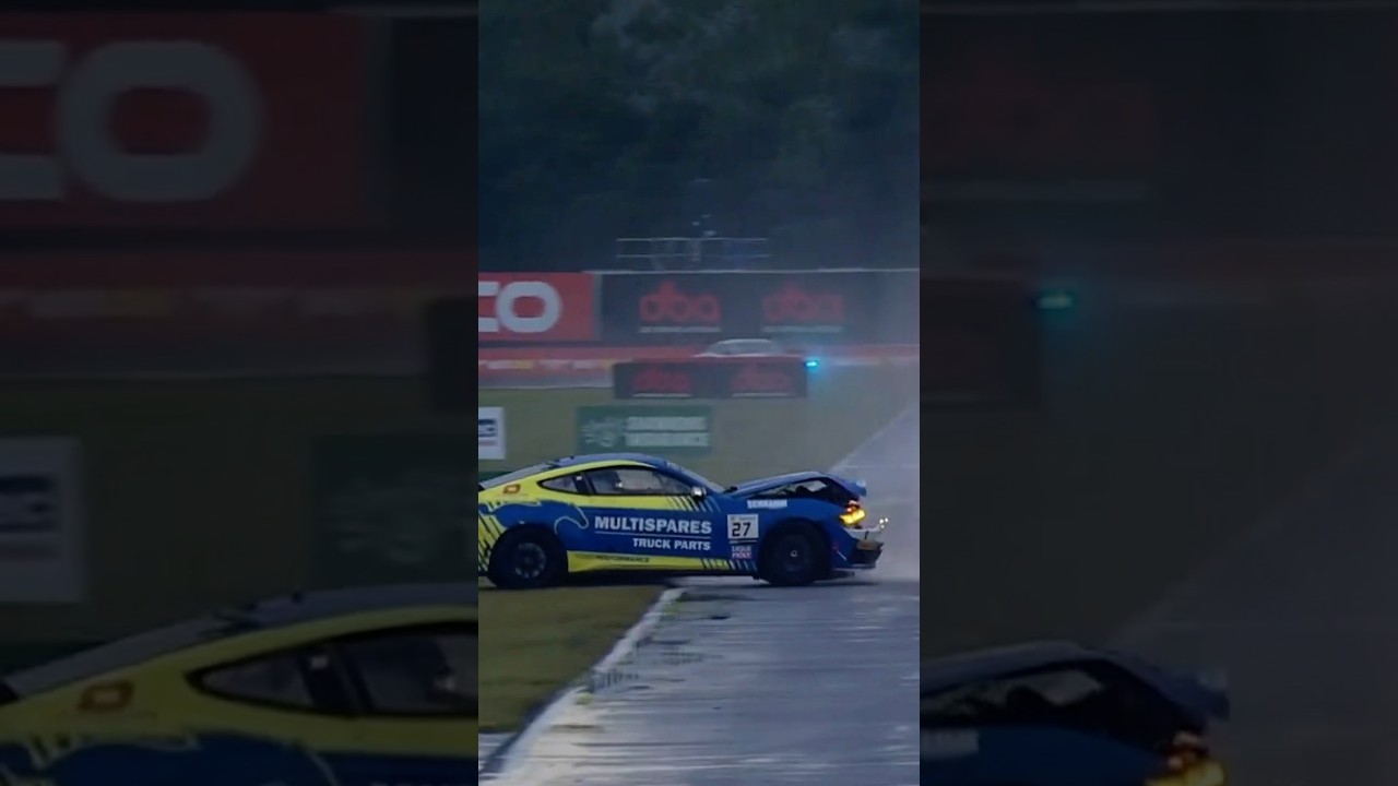 Ambitious overtake ends in MASSIVE crash! 😱