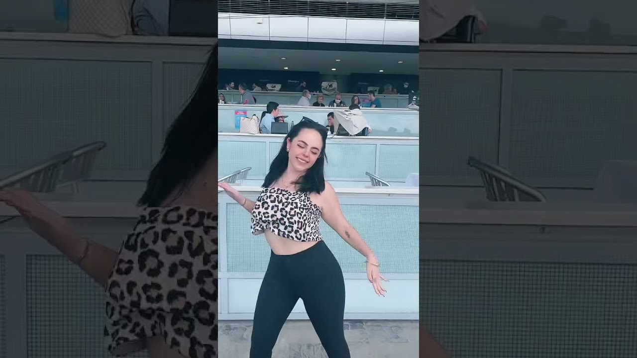 Ana Cisneros   @anacsimg TikTok