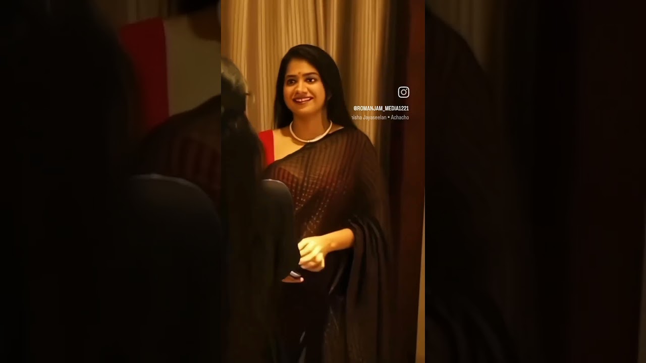 anarkali marikar hot🥵#anarkalimarikar #hotlook #actress #saree #bollywood