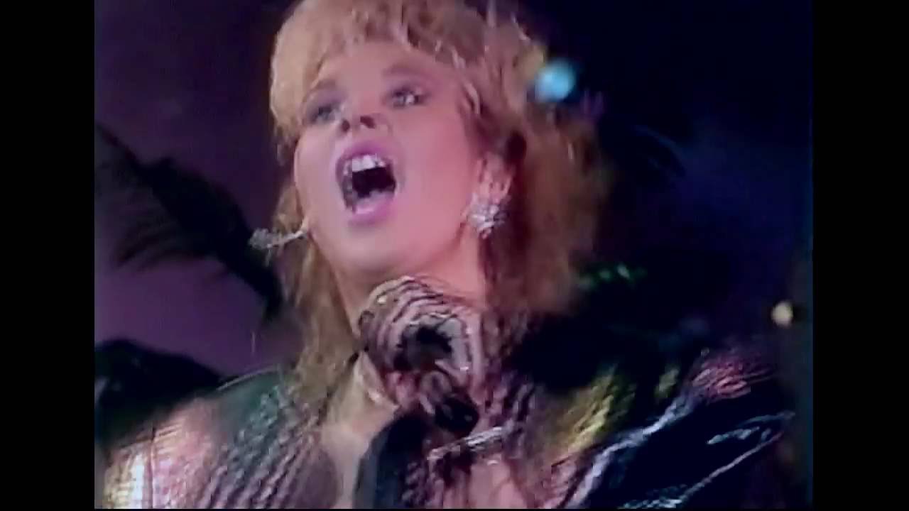 Angie Van Burg - Lady In White (1988)