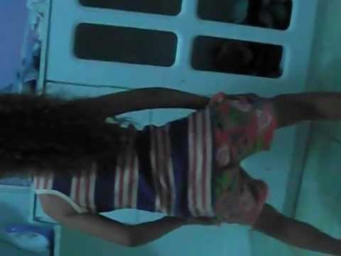 Aninha dançando Bonde das Maravilhas-Super Poder