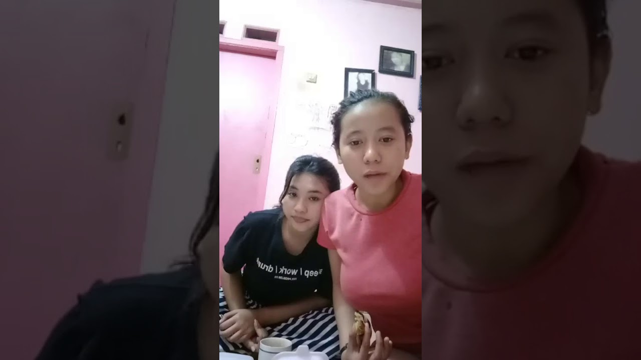 Anisa Wulandari Live IG - gak sadar keliatan anunyaa..