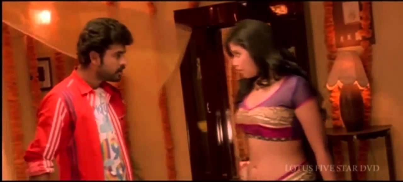 Anjali Hot Navel Kiss Enjoyed