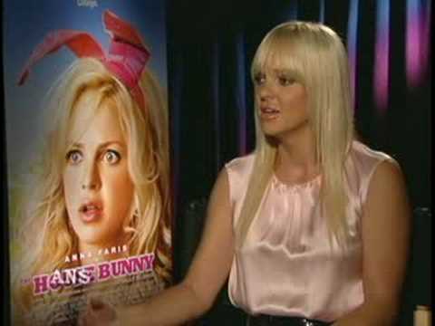 ANNA FARIS ANS ENTERTAINMENT INTERVIEW