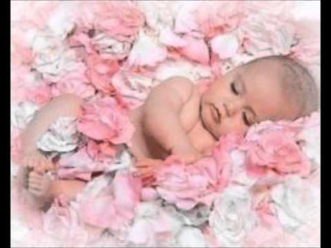 ANNE BANA BİR MASAL ANLATSANA