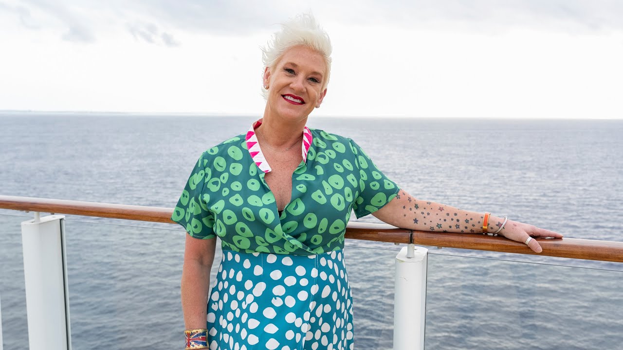 Anne Burrell, chef and Food Network star, dies at 55