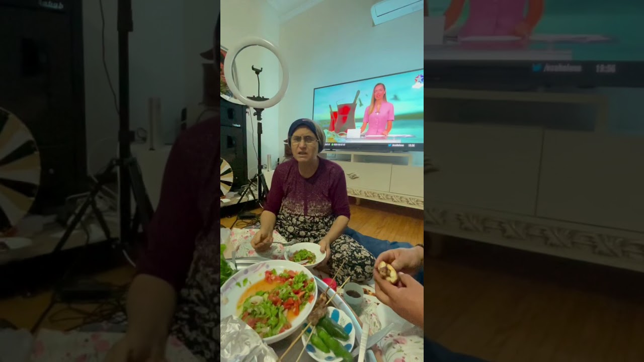 ANNEM 70’lik RAKI MI İSTEDİ ACABA #shorts