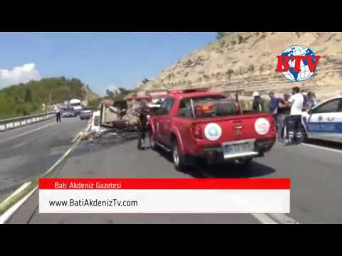 Antalya’da feci kaza: 3 ölü, 4 yaralı