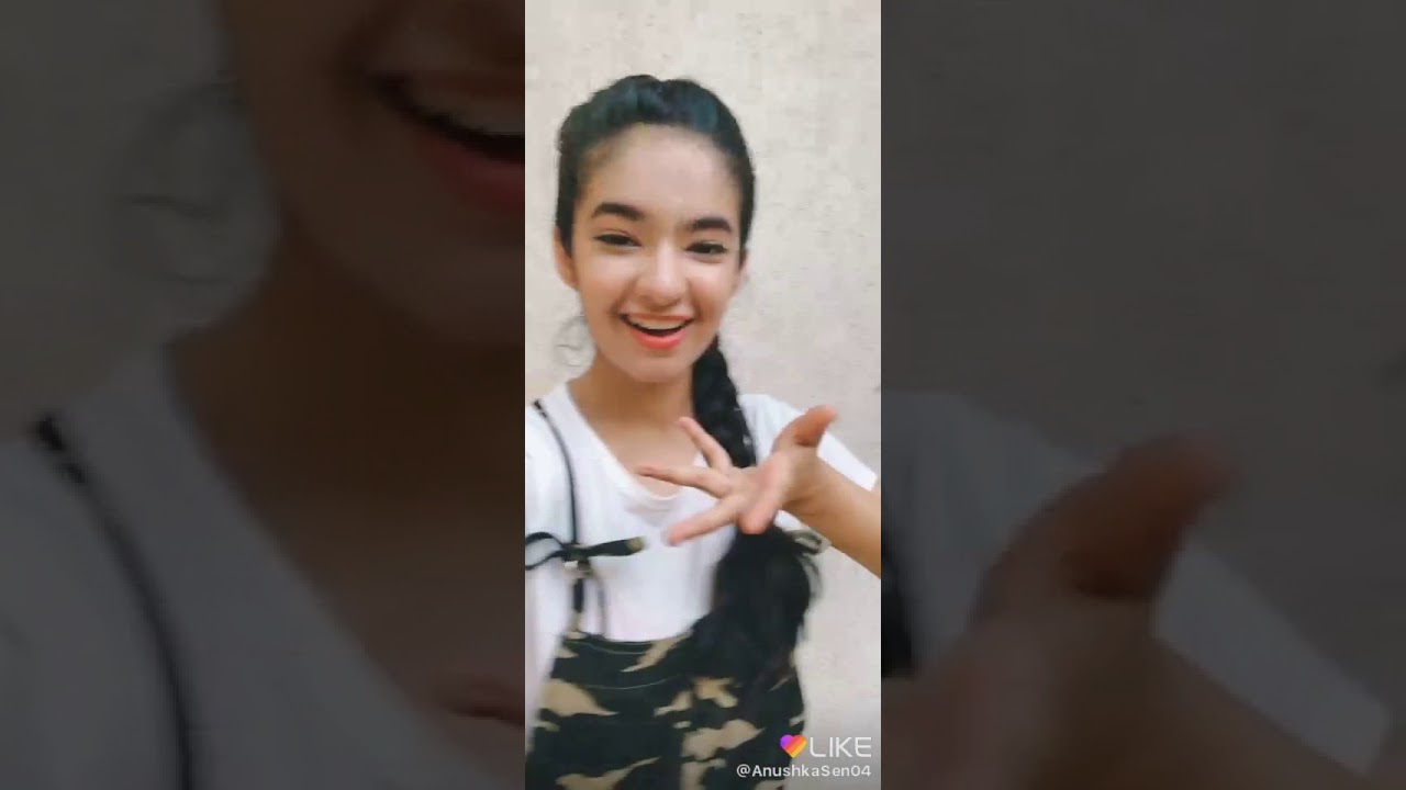 Anushka sen dance