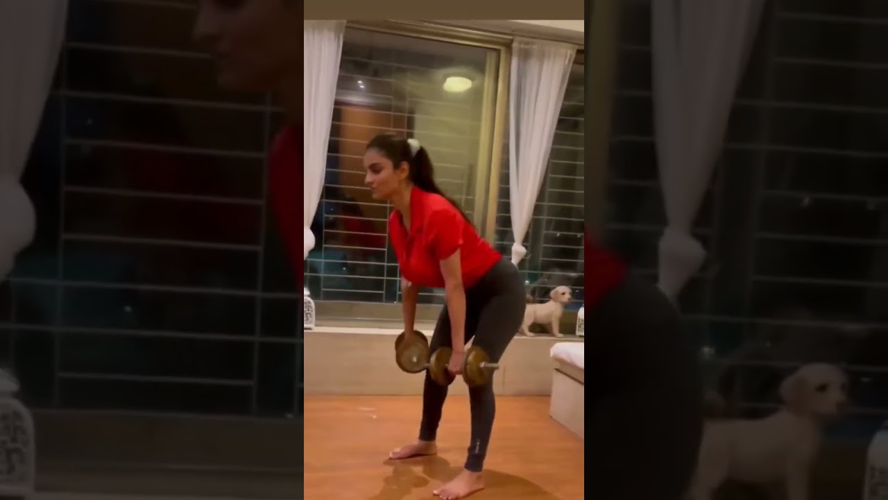 #anvenshijain#anvenshi #viralvideos #viral #reals #livestream #hotactress #hotmodel #workout#gym