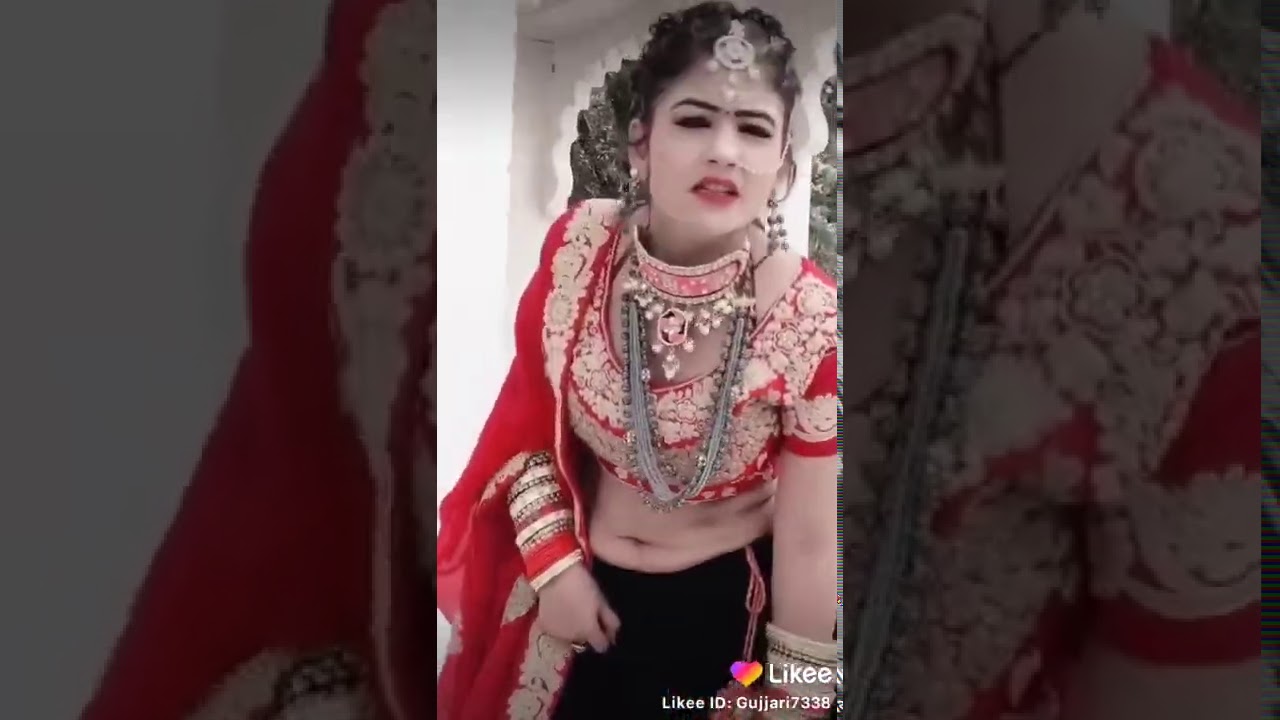 aparna nair hot navel show.