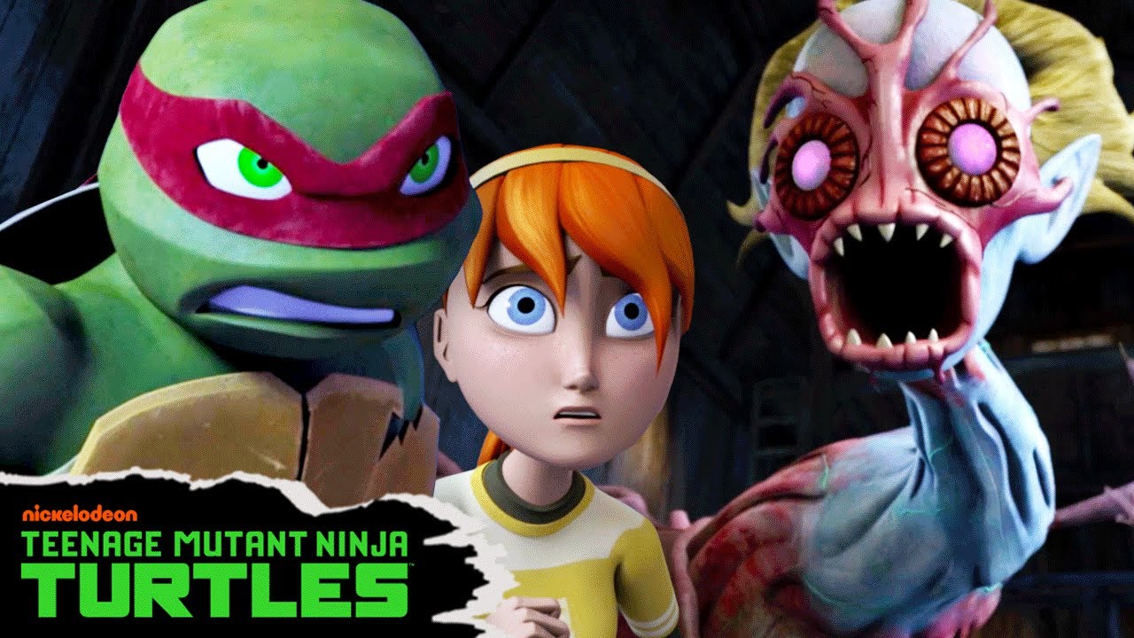 April's MOM Attacks the Ninja Turtles! 👽 | 