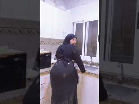 Arab hijab twerk big boobs #shorts