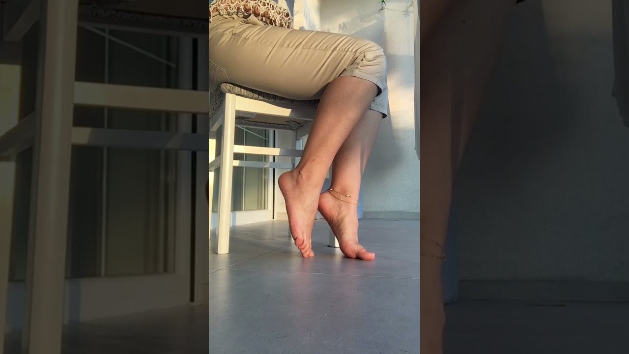 Arab Muslim Girl Foot Tease 3