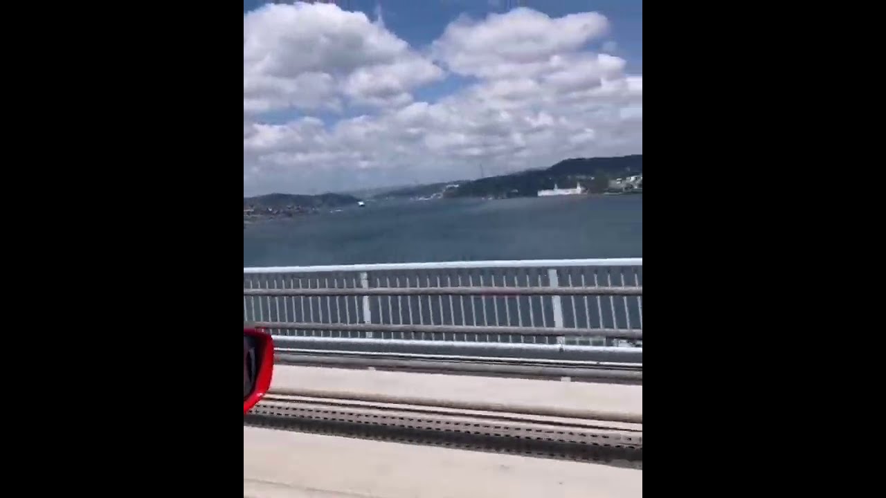 #ARABA #SNAPLERİ #STORY #FERRARİ ARABA SNAPLERİ FERRARİ İSTANBUL KÖPRÜSÜ EBRU YAŞAR GÜNDÜZ SNAP