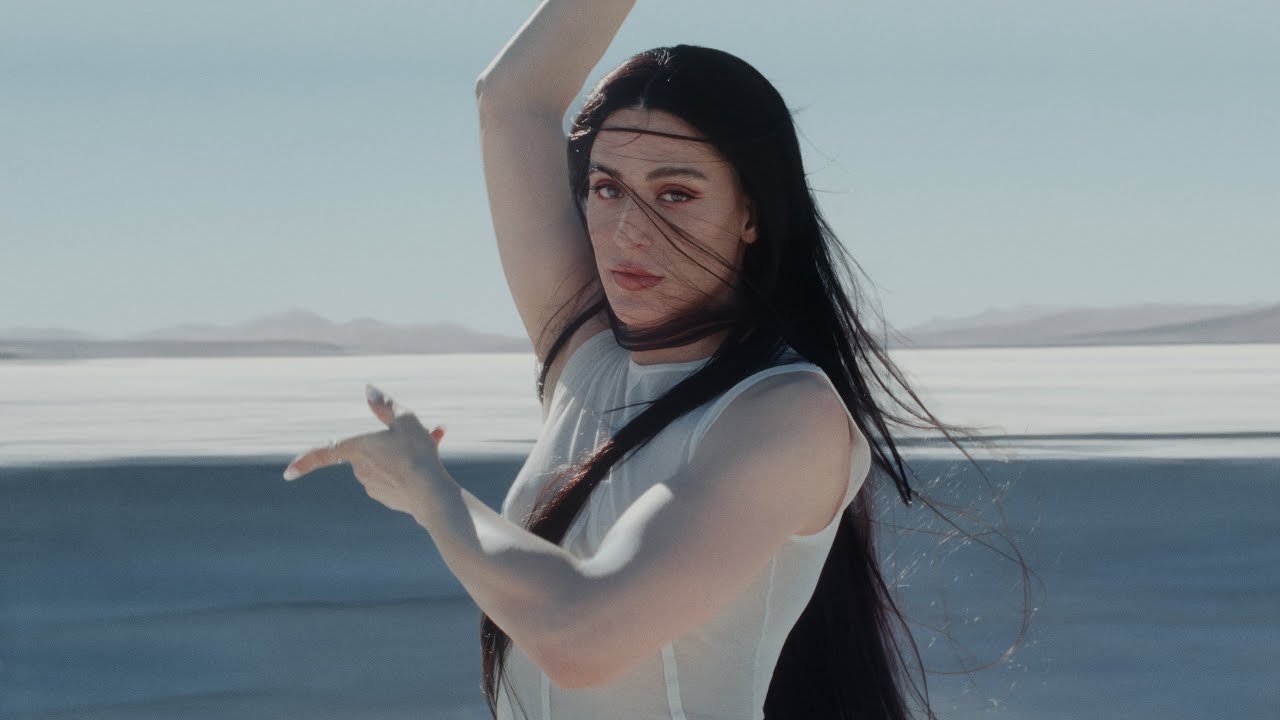 Arca - Sola (Official Music Video)